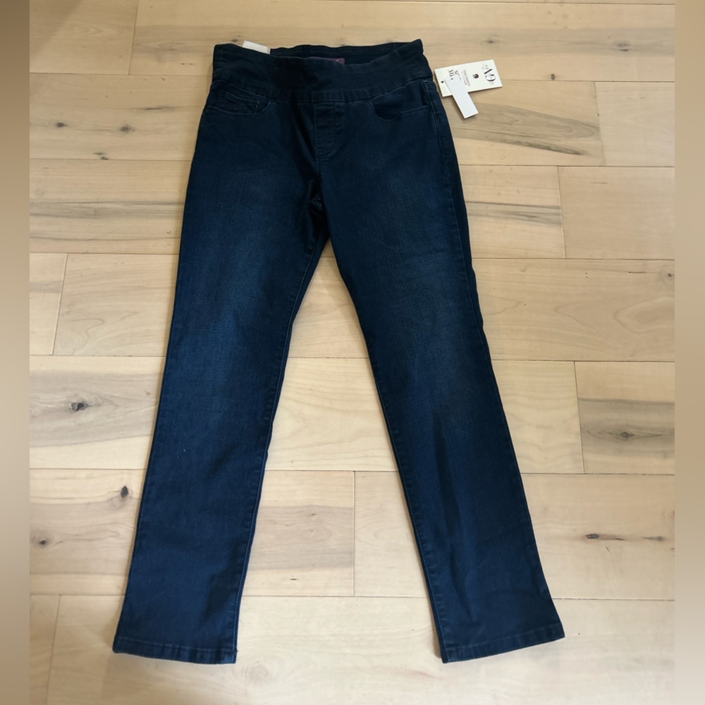 NWT Gloria Vanderbilt Amanda Pull On Jeans 6 Short - Picture 2 of 14